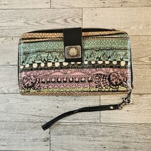 Sakroots Large Smartphone Crossbody Wallet Organizer Artist Circle